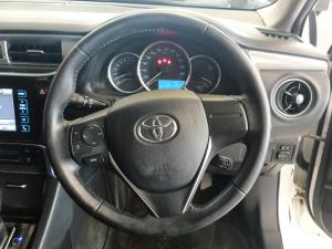 Toyota Corolla 2.0 Exclusive automatic VSC - Image 12