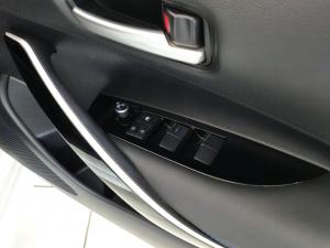 Toyota Corolla 2.0 XR auto - Image 19