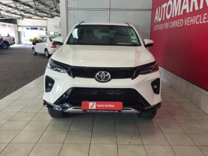 Toyota Fortuner 2.4GD-6 auto - Image 3