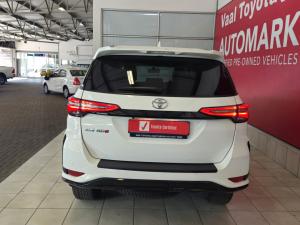 Toyota Fortuner 2.4GD-6 auto - Image 6