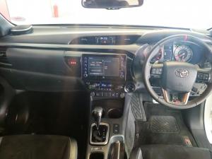 Toyota Hilux 2.8GD-6 double cab 4x4 GR-Sport - Image 16