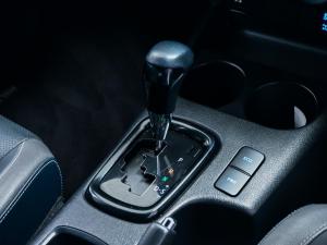 Toyota Hilux 2.8GD-6 Xtra cab 4x4 Legend auto - Image 15