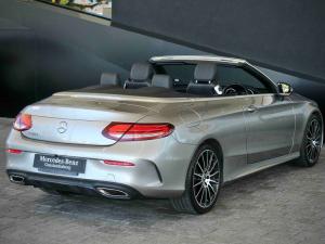 Mercedes-Benz C200 Cabrio automatic - Image 13