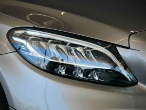 Mercedes-Benz C200 Cabrio automatic - Image 8