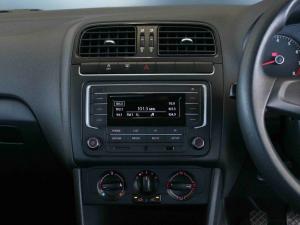 Volkswagen Polo Vivo hatch 1.4 Trendline - Image 13