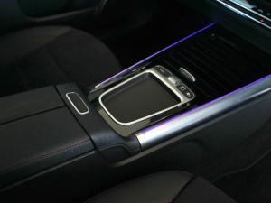 Mercedes-Benz GLA GLA200 Progressive - Image 14