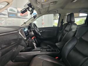 Isuzu D-Max 3.0TD double cab LS 4x4 auto - Image 12