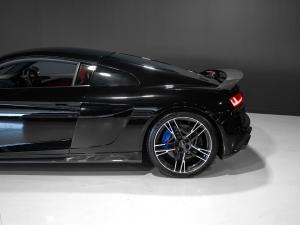 Audi R8 coupe V10 performance quattro - Image 14