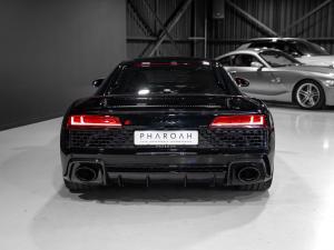 Audi R8 coupe V10 performance quattro - Image 20