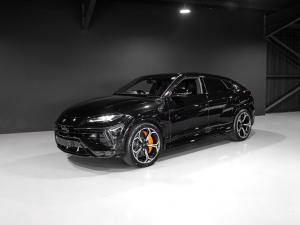 Lamborghini Urus S - Image 18