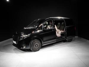 Mercedes-Benz V-Class V300d Exclusive - Image 23
