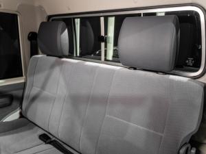 Toyota Land Cruiser 79 2.8GD-6 double cab - Image 9