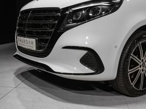 Mercedes-Benz V-Class V300d Exclusive - Image 11
