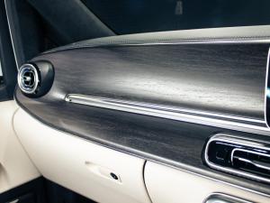 Mercedes-Benz V-Class V300d Exclusive - Image 18