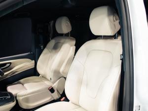 Mercedes-Benz V-Class V300d Exclusive - Image 19