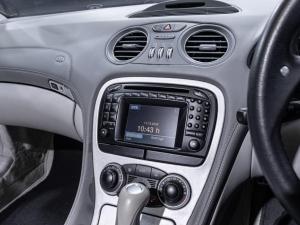 Mercedes-Benz SL 55 AMG - Image 15