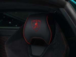 Lamborghini Huracan Evo coupe - Image 21