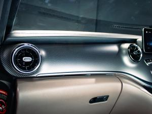 Mercedes-Benz V-Class V300d Exclusive - Image 17