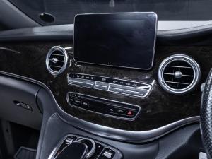 Mercedes-Benz V-Class V250d Avantgarde - Image 28