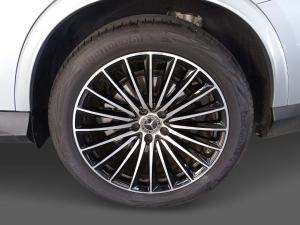 Mercedes-Benz GLC GLC300d coupe 4Matic Avantgarde - Image 16