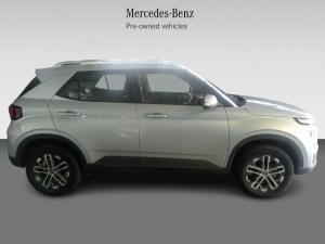 Hyundai Venue 1.0T Fluid auto - Image 8