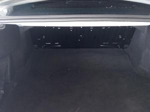 Mercedes-Benz C-Class C180 - Image 10