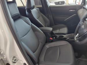Toyota Corolla Cross 1.8 Hybrid XR - Image 25