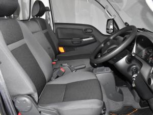 Kia K2700 2.7D workhorse dropside - Image 13