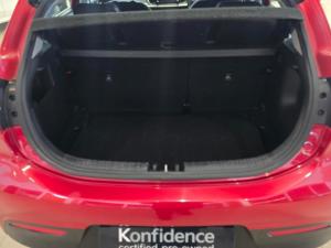 Kia Rio hatch 1.4 LS - Image 14