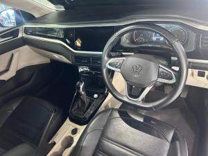 Volkswagen Polo sedan 1.6 Life - Image 7