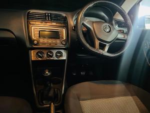 Volkswagen Polo sedan 1.4 Trendline - Image 6