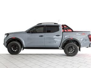 Nissan Navara 2.5DDTi double cab Pro-4X 4x4 - Image 4