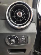 MG ZS 1.5 Luxury - Image 15