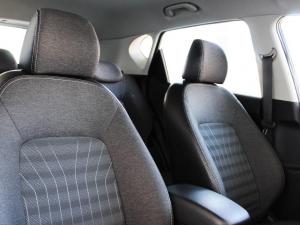 Kia Sonet 1.5 EX manual - Image 18