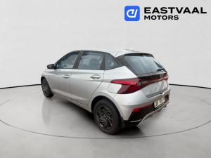 Hyundai i20 1.2 Premium - Image 5
