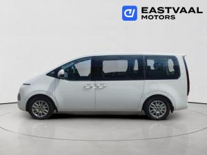 Hyundai Staria 2.2D Executive 9-seater - Image 4