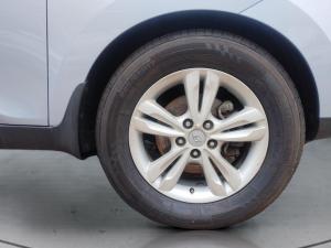 Hyundai ix35 2.0 GL - Image 11