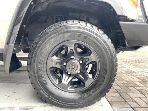 Toyota Land Cruiser 79 4.0 V6 single cab - Image 9