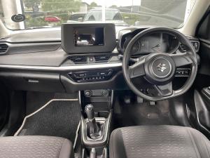Suzuki Swift 1.2 GL - Image 17