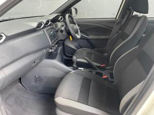 Nissan Magnite 1.0 Visia auto - Image 10