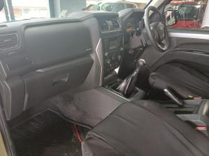 Mahindra Pik Up 2.2CRDe single cab S6 Karoo - Image 16