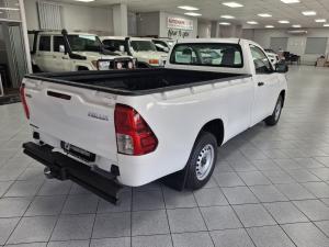 Toyota Hilux 2.4GD S (aircon) - Image 2