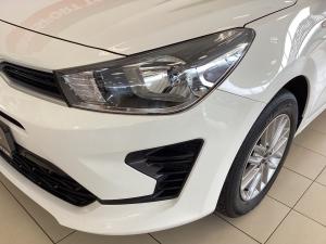 Kia Rio hatch 1.2 LS - Image 17