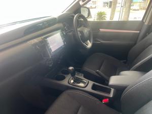 Toyota Hilux 2.4GD-6 double cab 4x4 Raider auto - Image 7