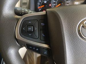 Toyota Quantum 2.8 LWB bus 11-seater GL - Image 9