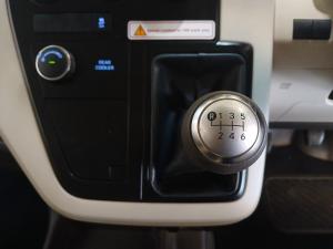 Toyota Quantum 2.8 LWB bus 11-seater GL - Image 12