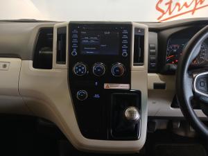 Toyota Quantum 2.8 LWB bus 11-seater GL - Image 14