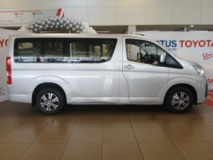 Toyota Quantum 2.8 LWB bus 11-seater GL - Image 3