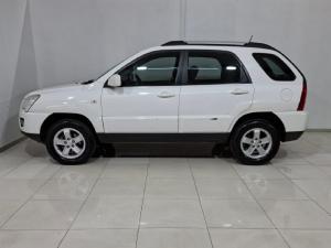 Kia Sportage 2.0 - Image 4