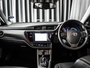 Toyota Corolla 1.8 Exclusive auto - Image 9